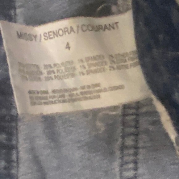 Kim Kardashian Misses Jeans size 4 zippers pockets light wash denim - Picture 4 of 5